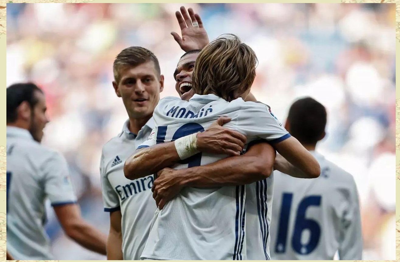 热刺轻取巴萨，莫德里奇乌龙送礼德甲的简单介绍