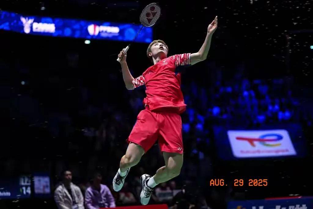 法国队力克韩国队，石宇奇惊艳四座